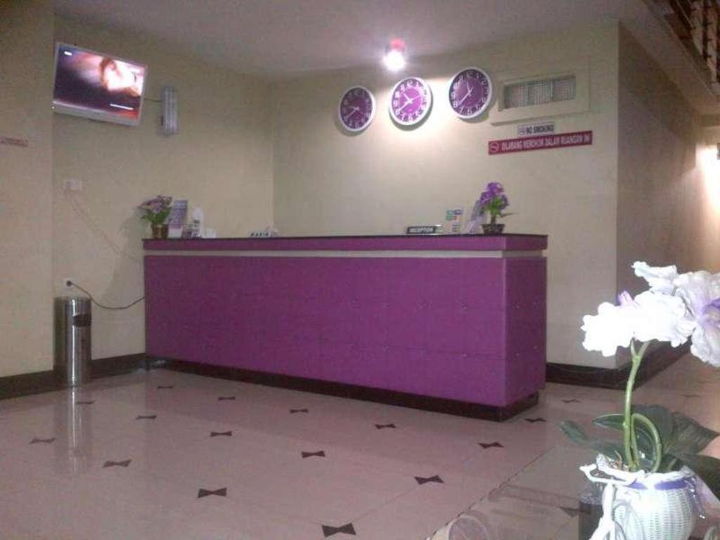 Erin Int Hotel Makassar Ngoại thất bức ảnh