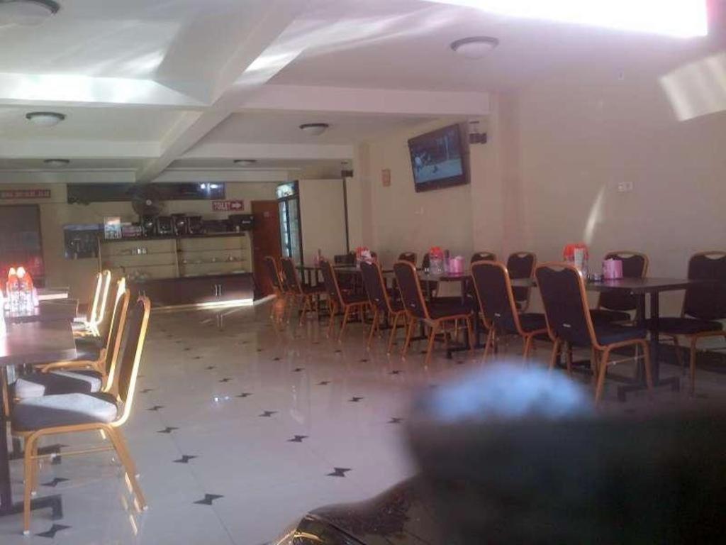 Erin Int Hotel Makassar Ngoại thất bức ảnh